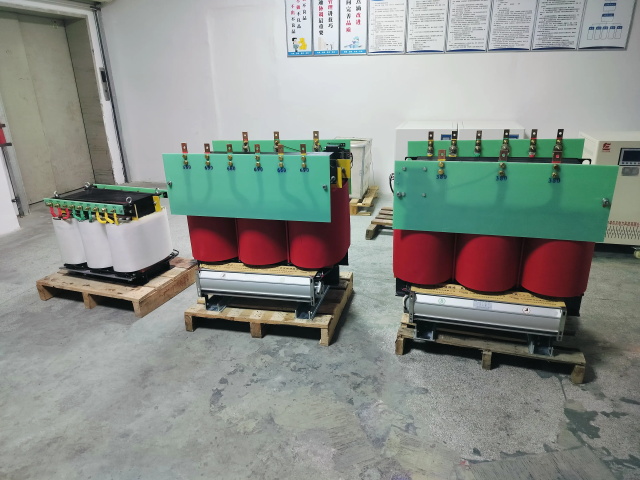 巴林右KS11-1000KVA矿用变压器